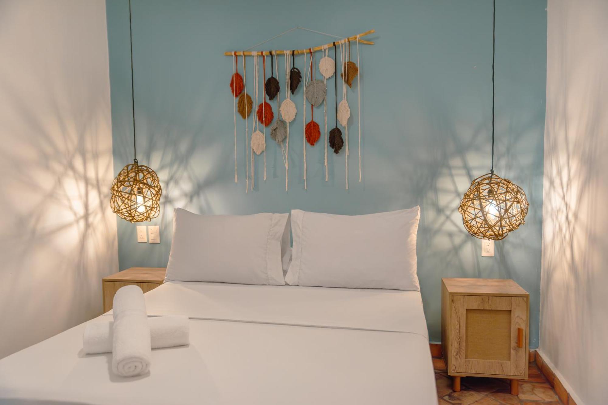 Traveler Hostel Сан-Хиль Экстерьер фото