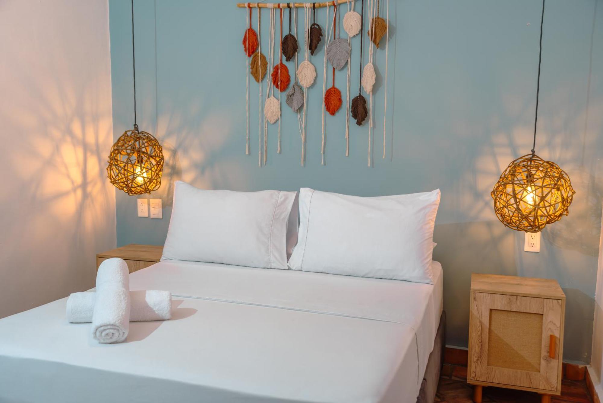 Traveler Hostel Сан-Хиль Экстерьер фото